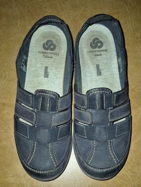 Cloudsteppers by Clarks Sillian Stork Dark Blue Slip-On Comfort Shoes..size 8